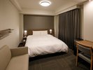 ■禁煙■クイーンルーム ■広さ17.9〜18.3u■シモンズ社製マットレス(160×195cm) ■全室Wi-Fi利用可能