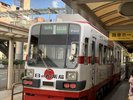 【路面電車の乗り方】E運賃全線均一:大人200円 小人100円 終電は23:50です。
