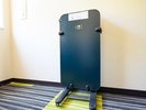 【館内】ズボンプレッサー◆各階エレベーターホールに設置。