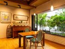 【館内施設】ゆったりとした時間を過ごせる空間です。