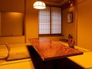 【食事処】趣ある和の空間で、旅の思い出を彩るお食事の時間をお過ごしいただけます。