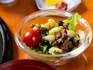 【朝食】一日の活力を届ける、優しい味わいの朝ごはん。