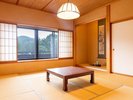 【特別室】和の趣を感じながら過ごす、贅沢な客室時間。