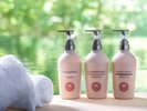 �嗁��ɂ̓A���j�e�B��^�I���������Ă���A��Ԃ�œ����Ɍ��������Ƃ��ł��܂�