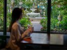 レストランから見える庭園