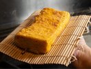 シェフが丁寧に手づくりする、ふんわりだし巻き卵
