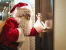 �y�N���X�}�X�z�N���X�}�X�̎����̓T���^�N���[�X������܂��E�E��