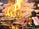 和牛の溶け出す脂でファイアー!