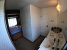 広めの角部屋最大4名までご宿泊可能です
