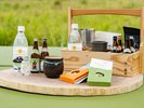 【もじょか焼酎】オリジナルのおかもちに、ショップで購入した焼酎ミニボトルとおつまみを入れて。