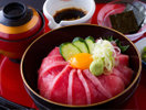 まぐろ丼