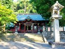 【周辺/伊豆山神社】縁結びの神社として有名で、伊豆の地名の発祥地でもあります。