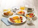 和洋食のブッフェスタイルをお楽しみください(メニューはお日にちによって変更となる場合がございます)