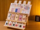 フロントにてこぎん刺しの紙栞・アクセサリー・青森ねぶたキーチャームを販売しております。