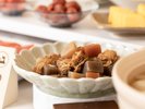 朝食ビュッフェレーンの様子※メニューはお日にちによって変わることがあります