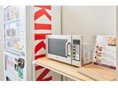 11階に電子レンジ、自販機がございます。