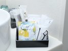 【客室アメニティー(例)】
