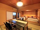 8畳+6畳和室ベッドタイプ風 ■情漂う数寄屋造り。※一例