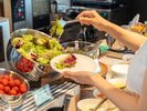 自分だけのカスタムサラダでヘルシーな朝食を