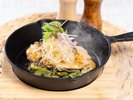 【やんばるハーブ鶏のあんだんすー(油味噌)焼き】沖縄伝統の油味噌“あんだんすー”を合わせてグリル。