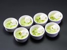 【朝食】蔵王牛乳プリン2種のソースで(ずんだ・白桃)