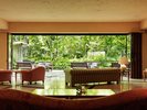 ホテルラウンジ