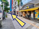 Bドトールコーヒーショップさんを通り過ぎます。