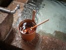 益野701|地元の宇津木石で汲まれた水風呂