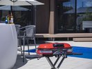 プールサイドでBBQ