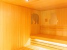 【宮沢賢治のデザインを施したなめとこ山サウナ】