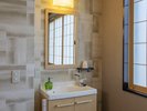 【新客室】渓流を望む3階【和洋室8畳】鉄筋建築※トイレ洗面付