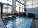 水風呂サウナを出たら水風呂で整いの準備を!*汗は、流してお入りください