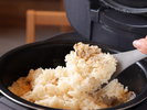 本場・松山の味をご提供。新鮮な鯛の旨みと豊かな香りが広がる絶品鯛めしで、心ほどける贅沢な時間を。