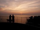 【展望デッキ】いじか灯台テラスで、大切な人と眺める伊勢志摩の夕景