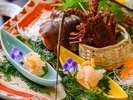 【追加一品料理|伊勢海老のお造り】新鮮な伊勢海老の甘みと旨みを存分にお楽しみいただけます。