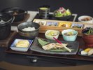 Gate Lounge_朝食_福結び和食膳