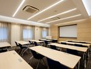 会議室【SouthPacific】30席 レイアウト変更可能です。