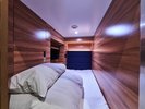 【MAX CABIN】高速Wi-Fi完備の機能的カプセルルーム