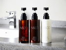 客室|備品イメージ/NATURE&COのシャンプー・コンディショナー・ボディソープです。