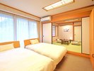 【和洋室】和室+洋室の広々客室です