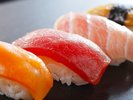 【リゾート内レストラン/すし屋のかつ勘】確かな腕の寿司職人による本格的な握り寿司を。