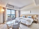 【オーシャンビュー】ホテル棟のスタンダードタイプながらゆとりあるお部屋です。