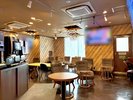 【フリーラウンジ】湯上がりの休憩や仕事の作業スペースなどご自由に利用ください!