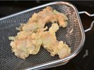 夕食のバイキング料理イメージ