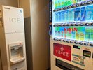2F/自販機,製氷機
