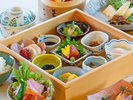 庄川の伏流水で炊き上げた富山県産コシヒカリ、手づくり料理の温もりあるバランスの取れたご朝食です。