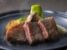 【土地の恵み会席】秋(2026年9月〜11月)台物 四万十牛と秋野菜の陶板焼き