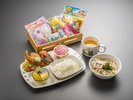 【お子様ランチ】(幼児向け)ご飯・唐揚げ・ポテト・ハンバーグ・エビフライ・ミニうどん・デザート