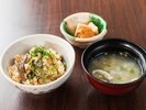 【ご夕食一例】料理人が一品一品丁寧に料理した、旬の恵みをお楽しみください。