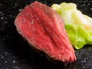 【倉石牛ヒレステーキ】繊細さと深みを兼ね備えた、至高のヒレステーキ
